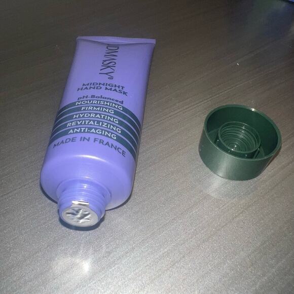 NEW MUDMASKY Midnight Hand Mask 40 ml - Picture 3 of 3